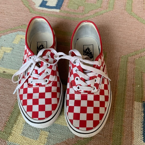 Vans - Picture 7 of 10